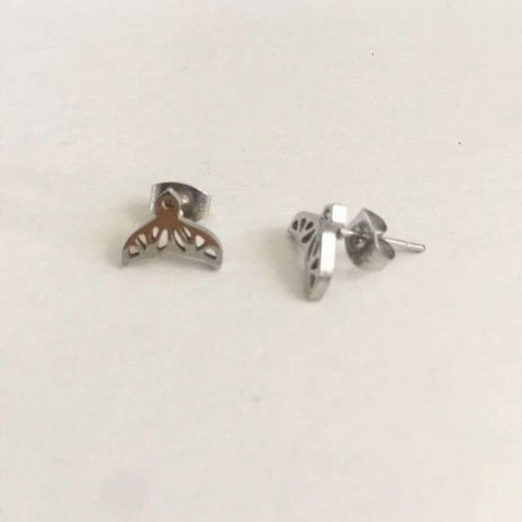 Stainless Steel Silver Mermaid Tail Cutout Earrings - Picture 4 of 7